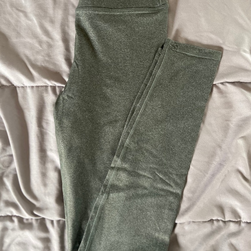 Full Length Olive Grain Leggings